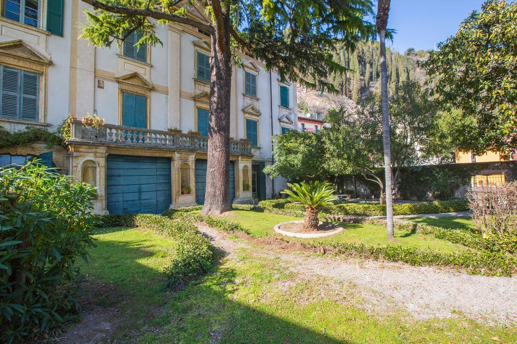 Il Batti Apartment Water Front And Private Beach Toscolano Maderno Exterior foto