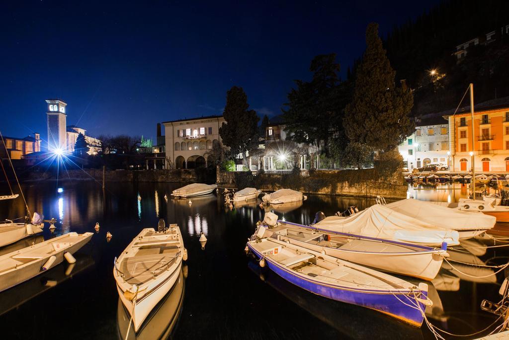 Il Batti Apartment Water Front And Private Beach Toscolano Maderno Exterior foto
