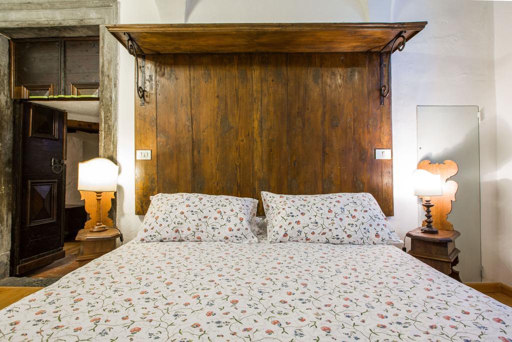 Il Batti Apartment Water Front And Private Beach Toscolano Maderno Exterior foto
